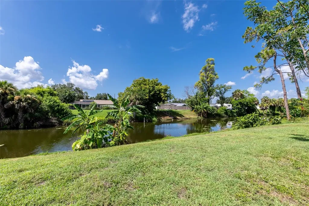 21239 Cottonwood Avenue Port Charlotte FL 33952