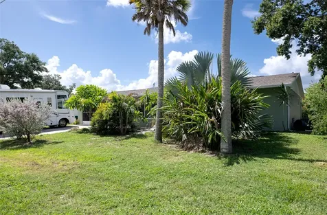 21239 Cottonwood Avenue Port Charlotte FL 33952