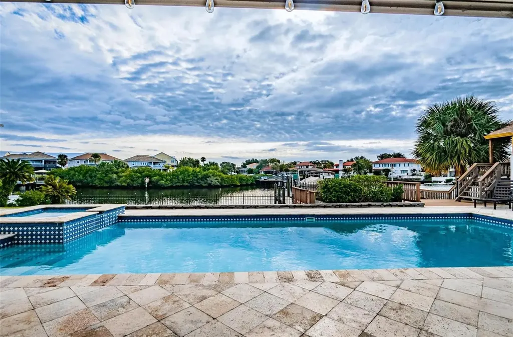 4147 Saltwater Boulevard Tampa FL 33615