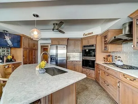 4147 Saltwater Boulevard Tampa FL 33615