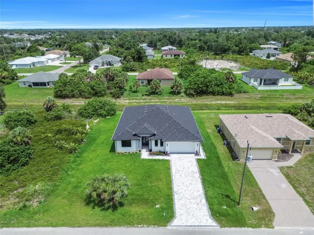 2328 Irondale Road North Port FL 34287