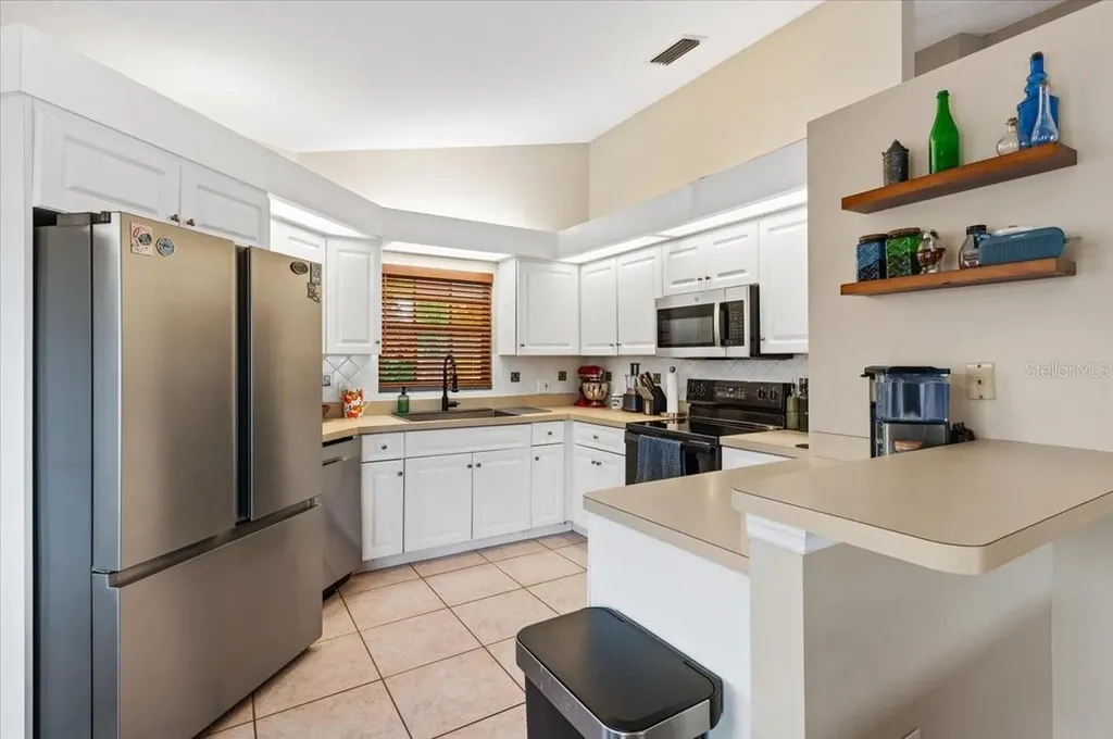 5003 72nd Street E Bradenton FL 34203