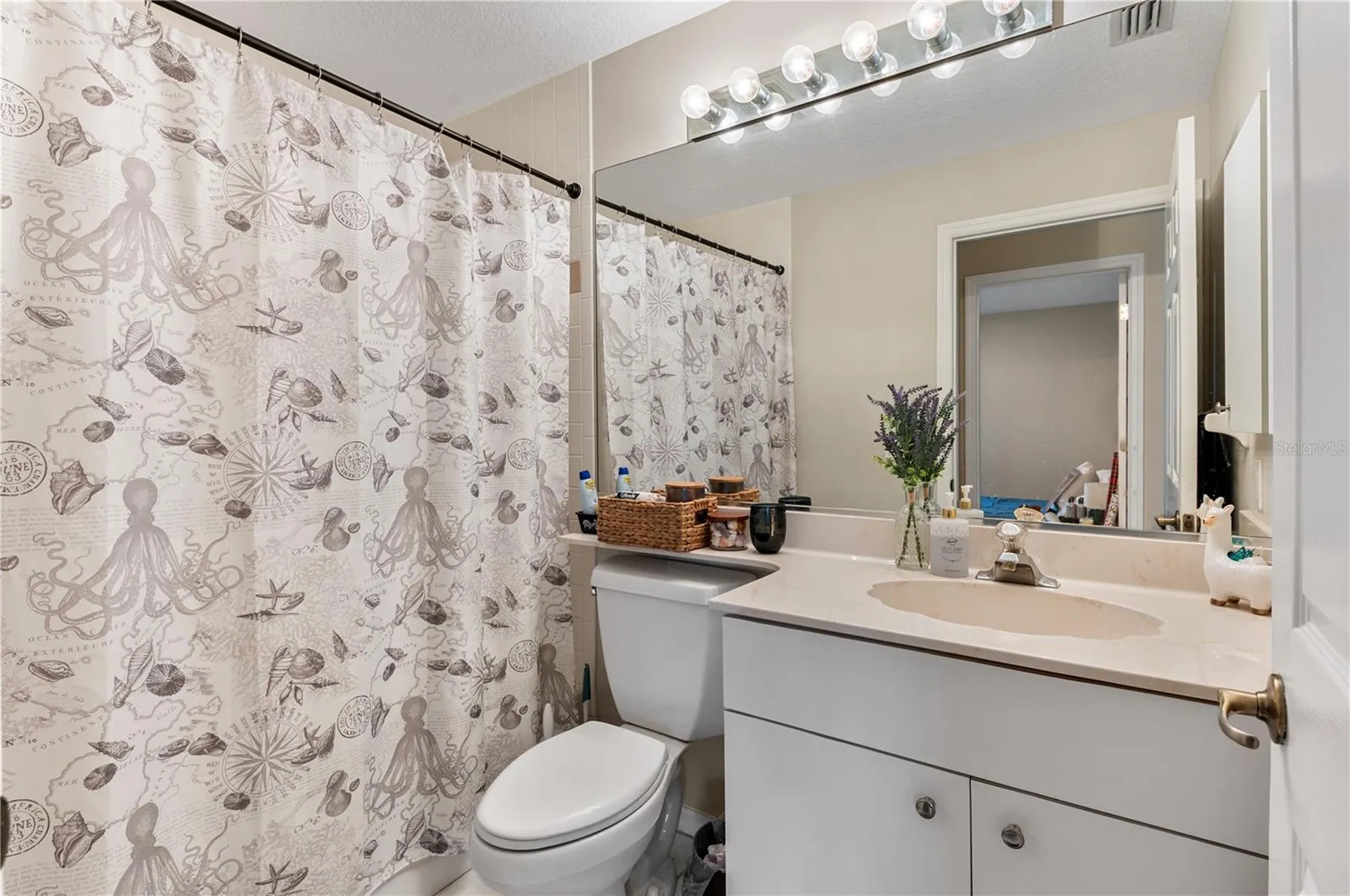 5003 72nd Street E Bradenton FL 34203