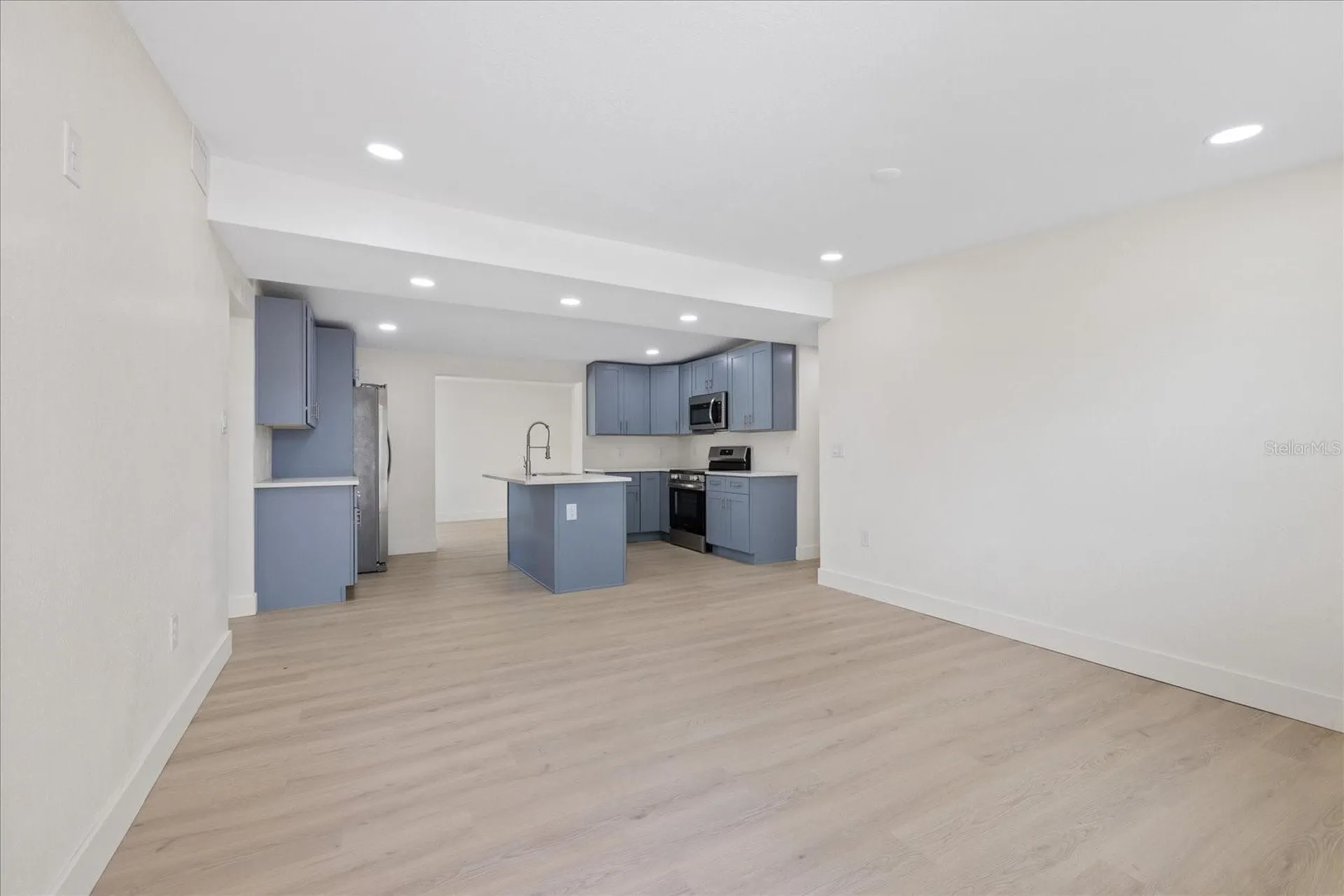 4104 W Montgomery Terrace Tampa FL 33616