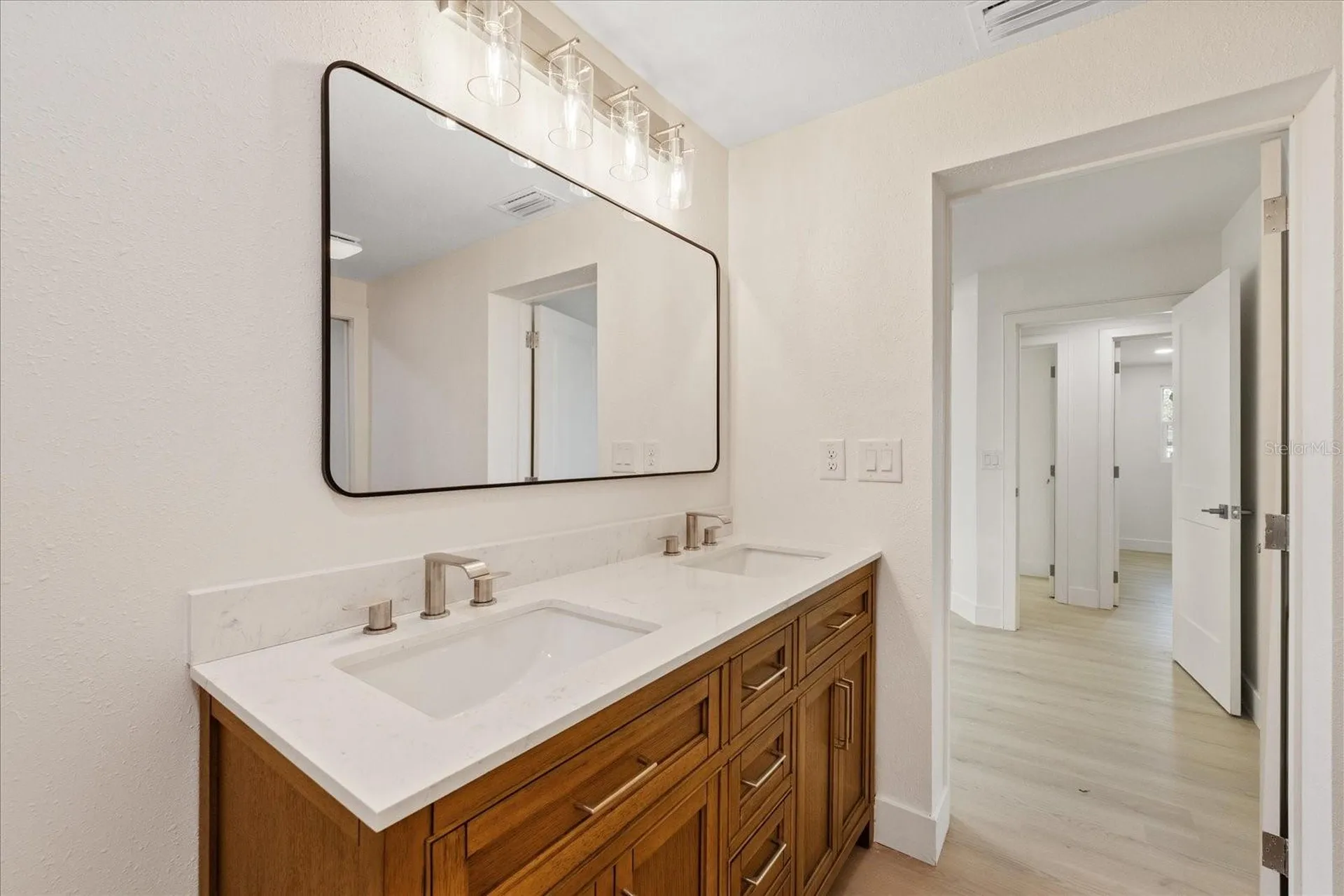 4104 W Montgomery Terrace Tampa FL 33616