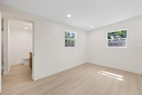 4104 W Montgomery Terrace Tampa FL 33616