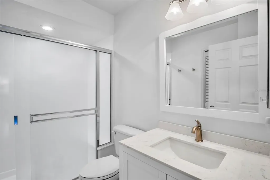 3415 E Chelmsford Court Sarasota FL 34235