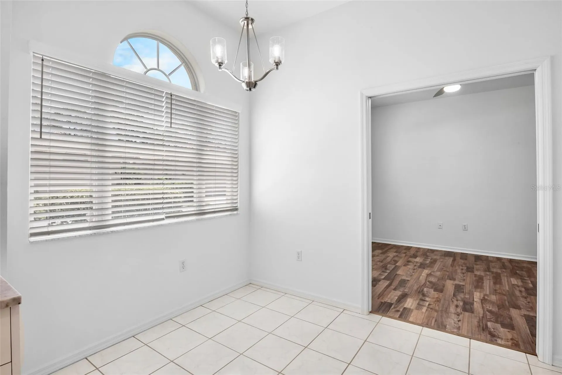 3415 E Chelmsford Court Sarasota FL 34235