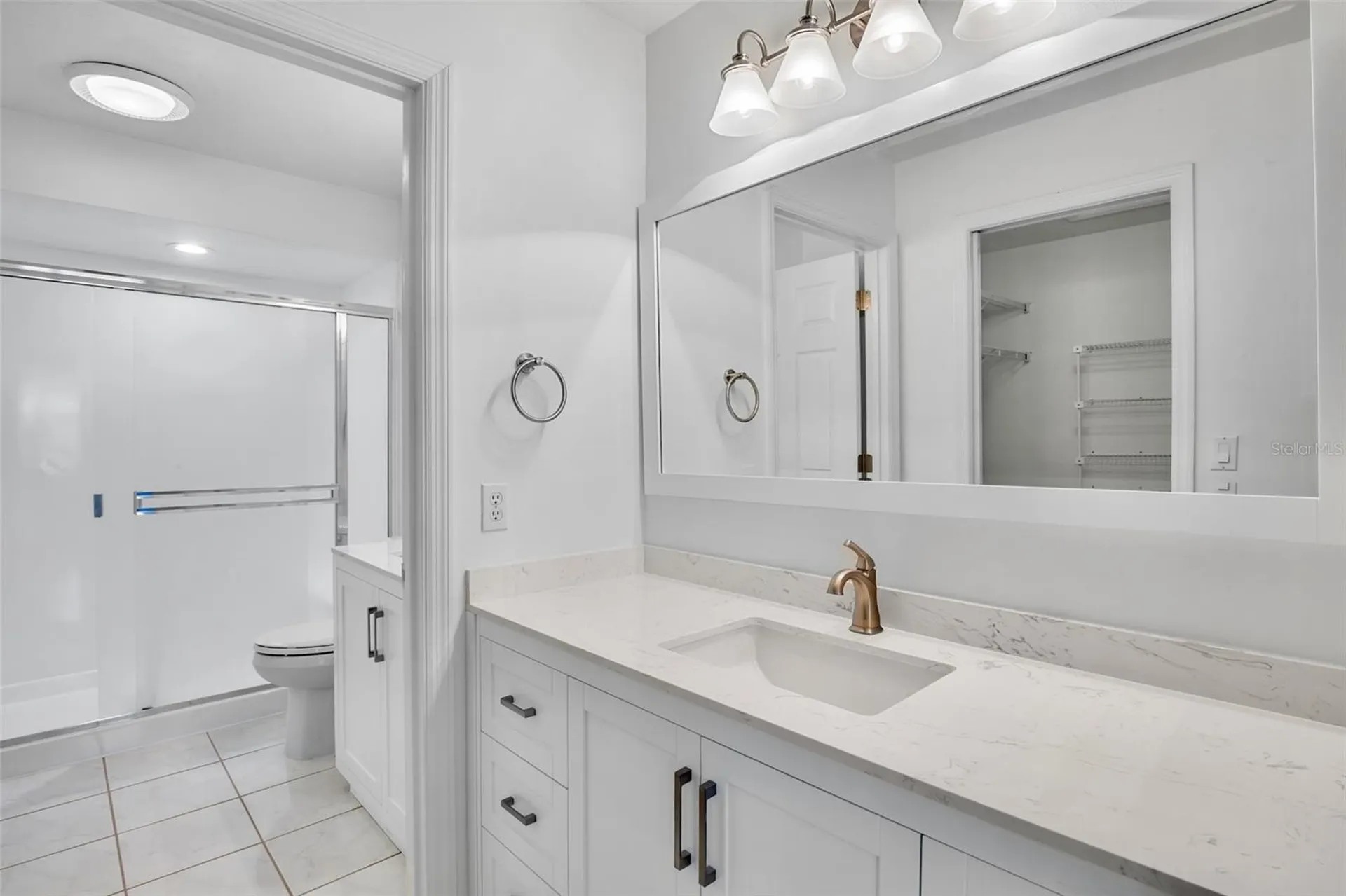 3415 E Chelmsford Court Sarasota FL 34235