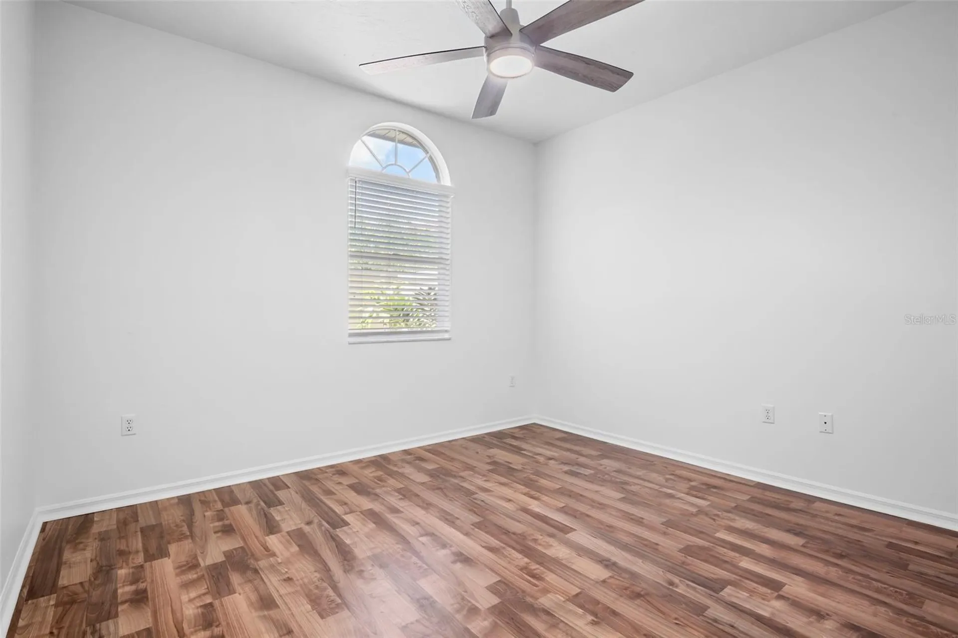 3415 E Chelmsford Court Sarasota FL 34235