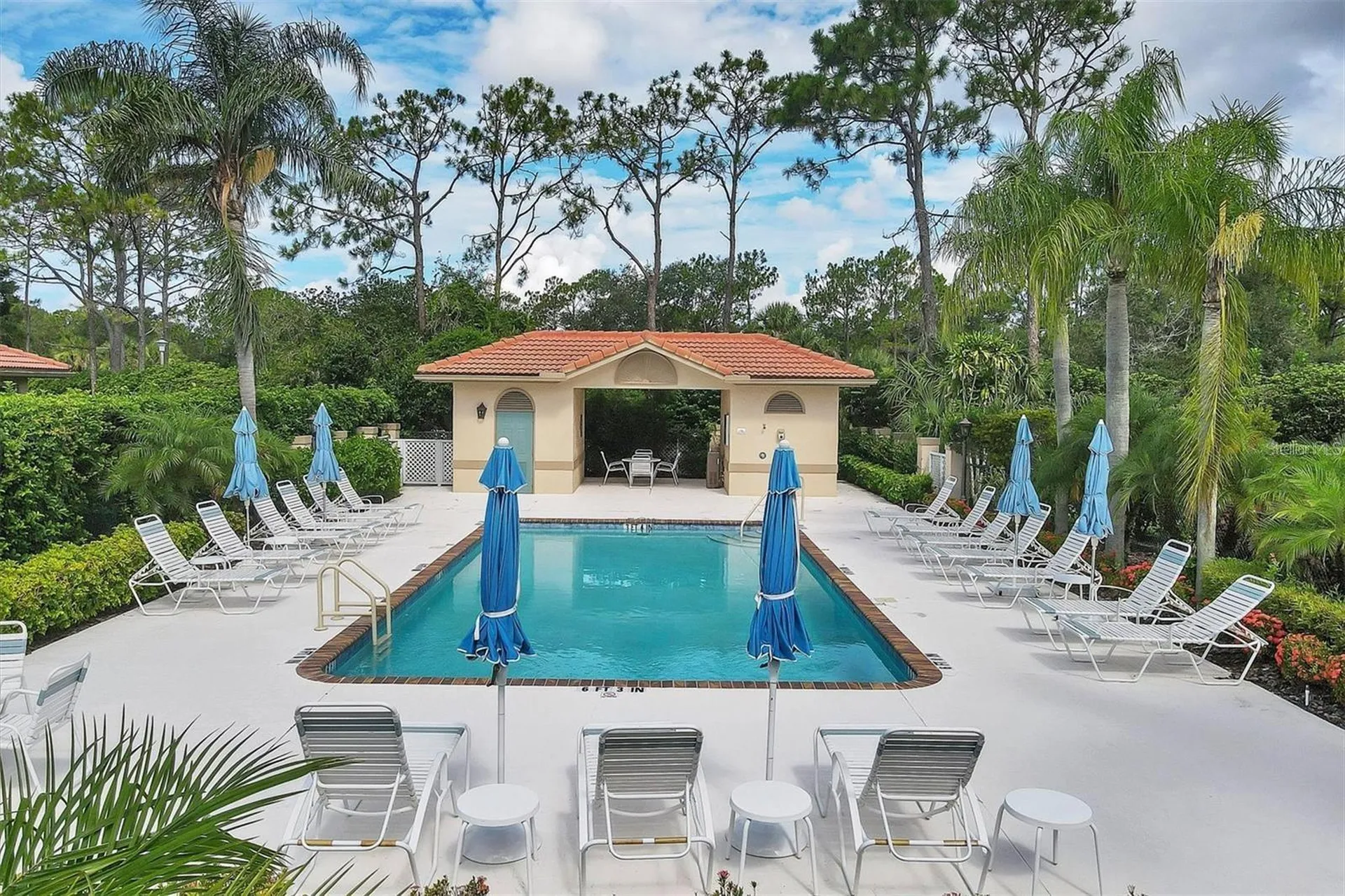 3415 E Chelmsford Court Sarasota FL 34235