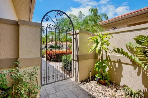 3415 E Chelmsford Court Sarasota FL 34235