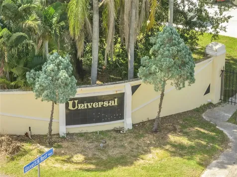 1028 Universal Rest Place Kissimmee FL 34744