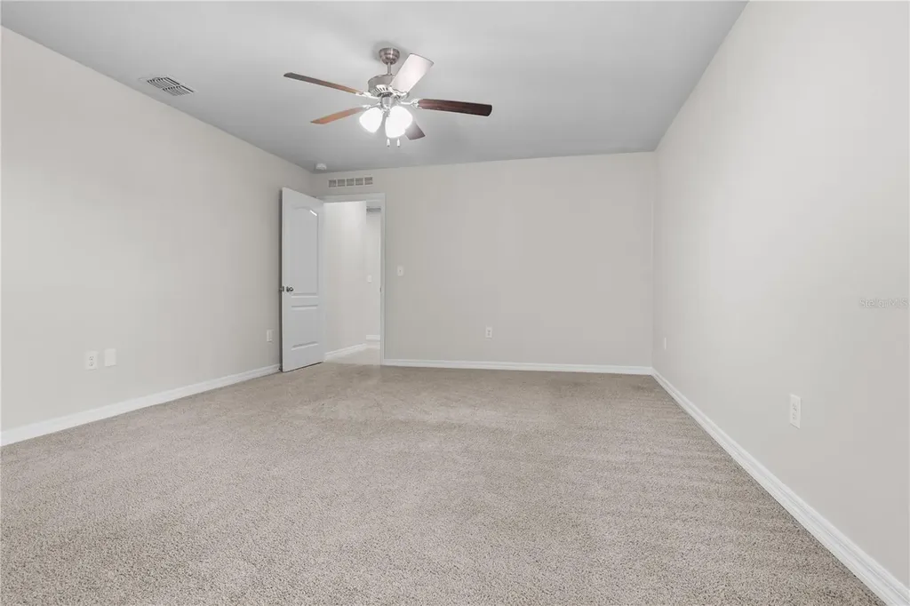 127 Tulip Lane Kissimmee FL 34759