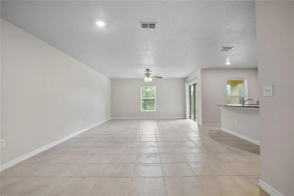 127 Tulip Lane Kissimmee FL 34759