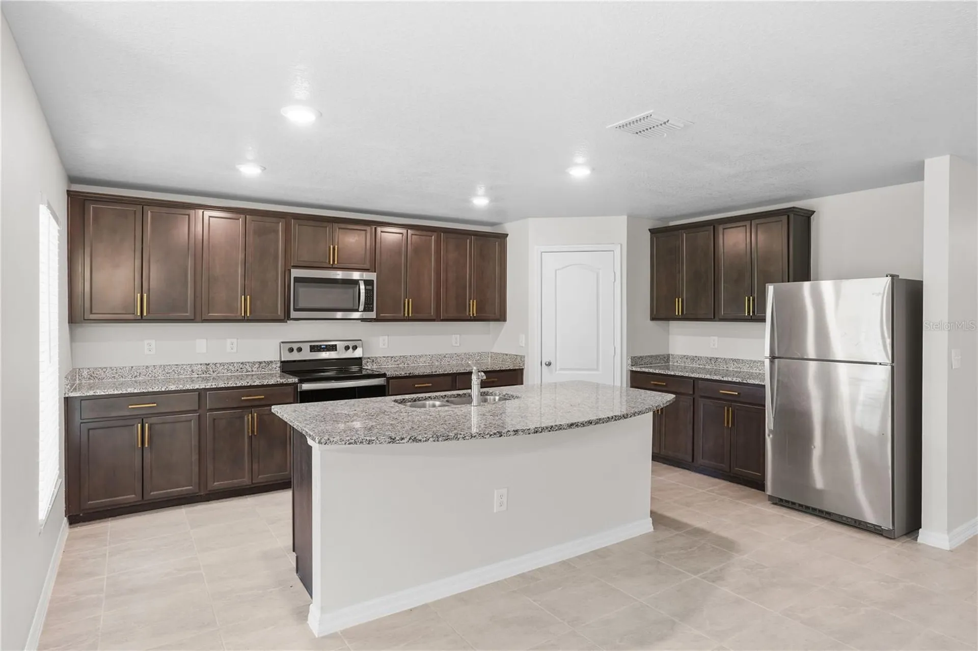 127 Tulip Lane Kissimmee FL 34759