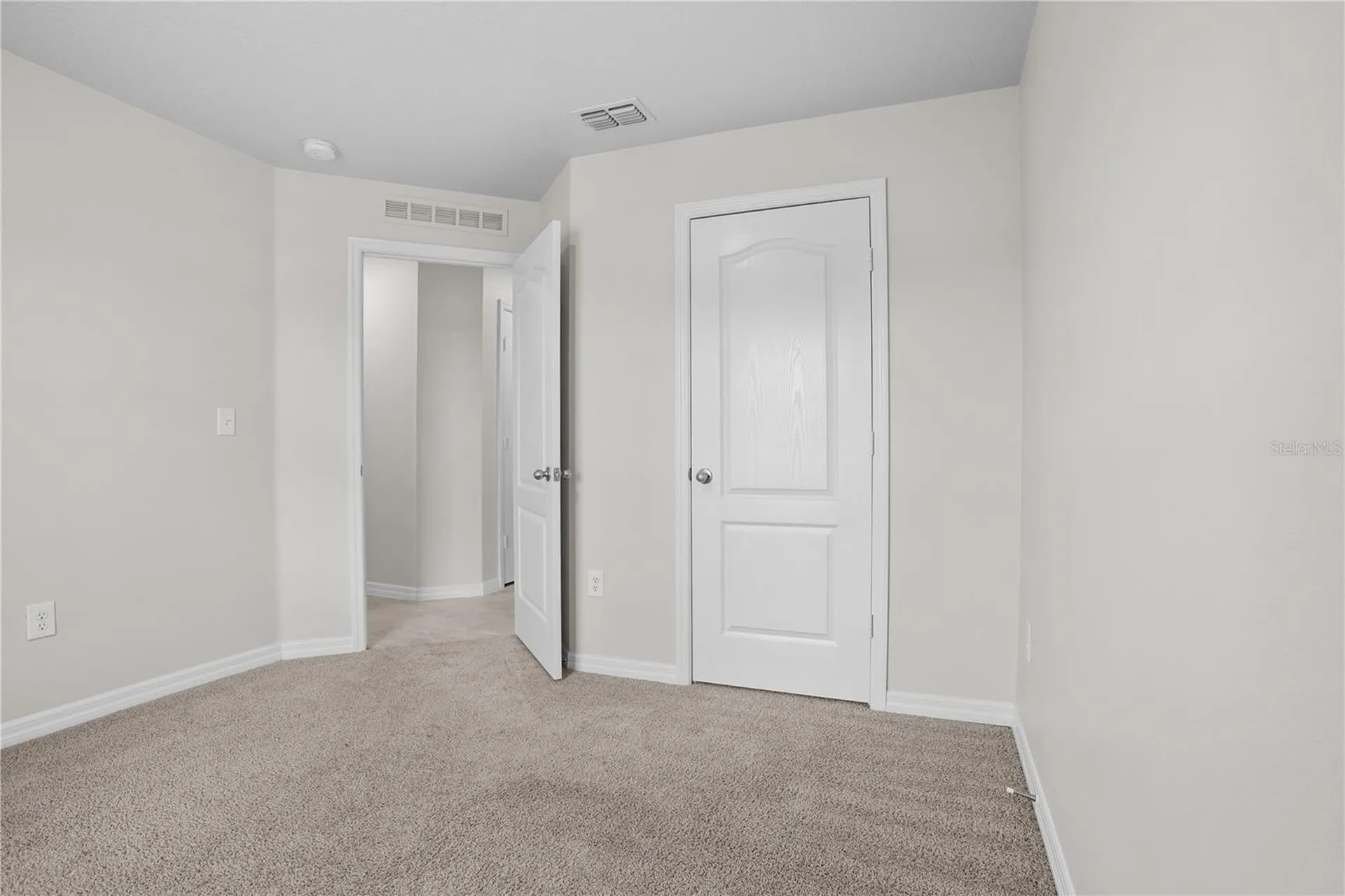 127 Tulip Lane Kissimmee FL 34759