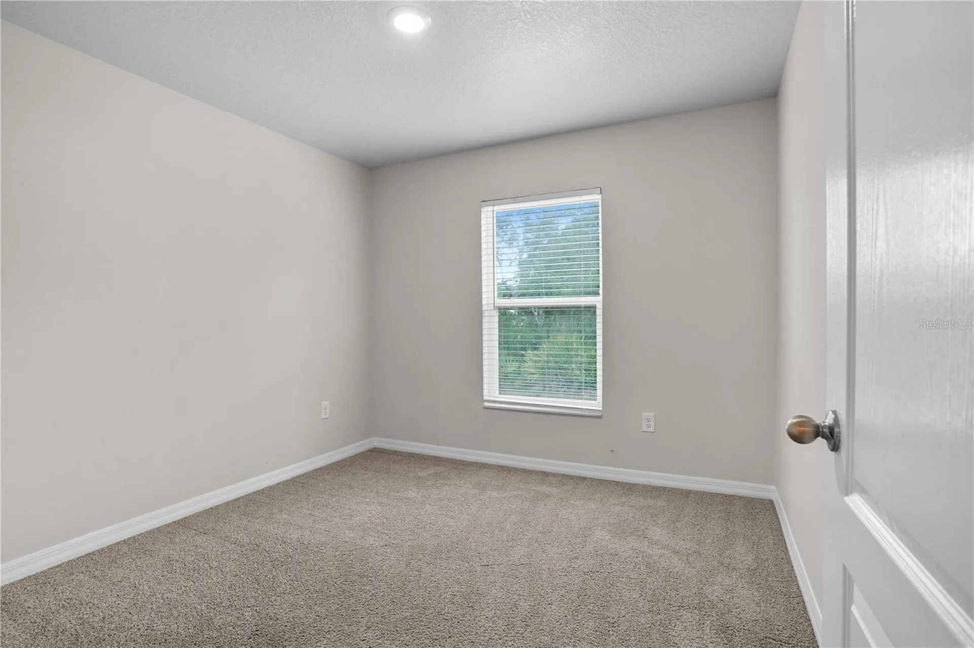 127 Tulip Lane Kissimmee FL 34759