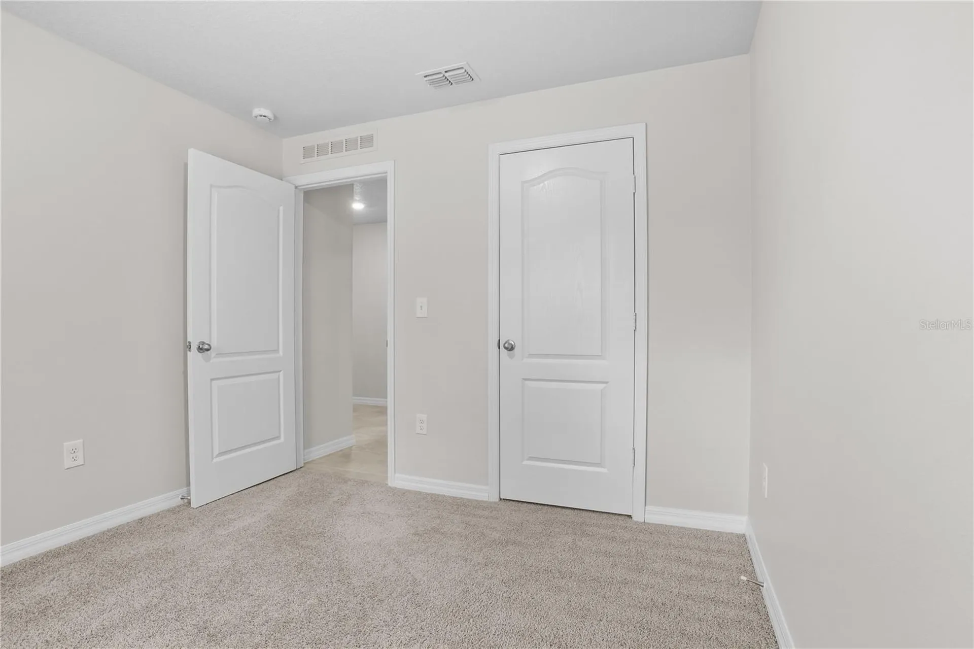 127 Tulip Lane Kissimmee FL 34759