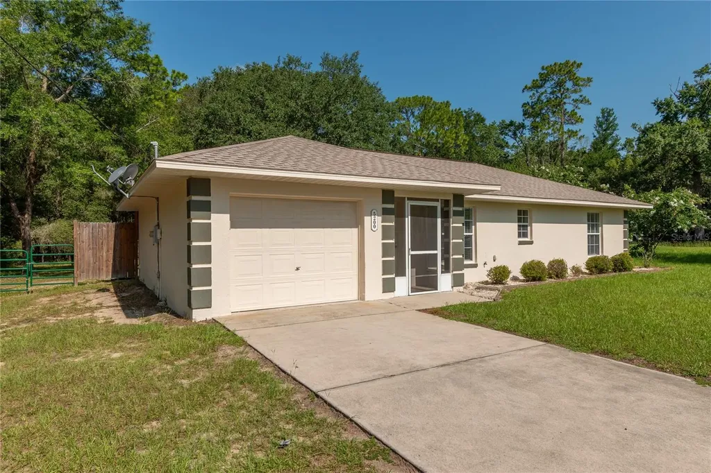 5200 SW 199th Court Dunnellon FL 34431
