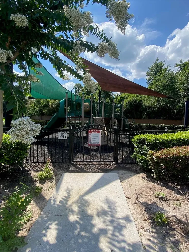 2130 Pine Oak Trail Sanford FL 32773