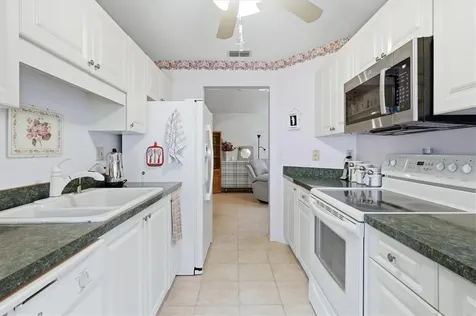 4006 W 37th Street Court W Bradenton FL 34205