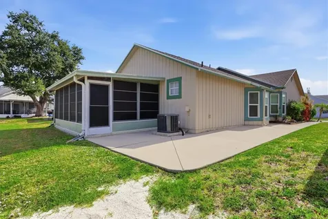 4006 W 37th Street Court W Bradenton FL 34205