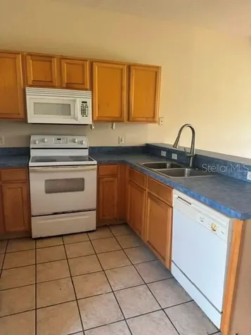 418 Monroe Circle Davenport FL 33896