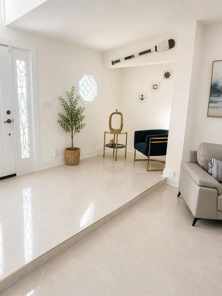 452 Bath Club Boulevard N North Redington Beach FL 33708