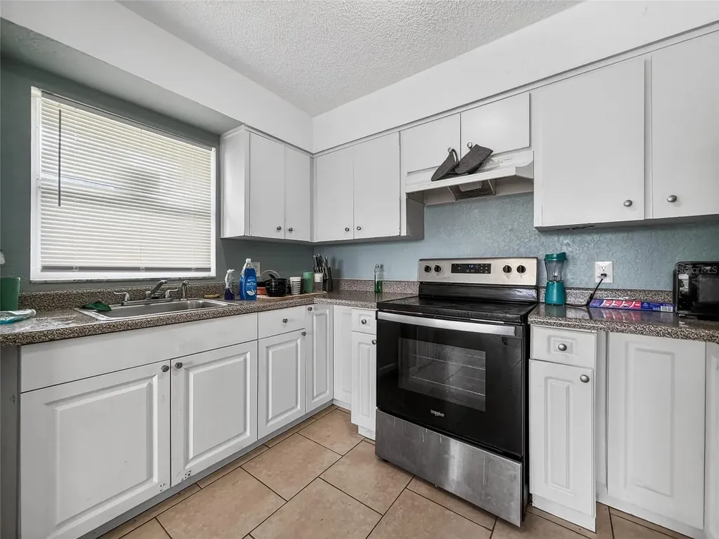 1155 W 5th Street Lakeland FL 33805