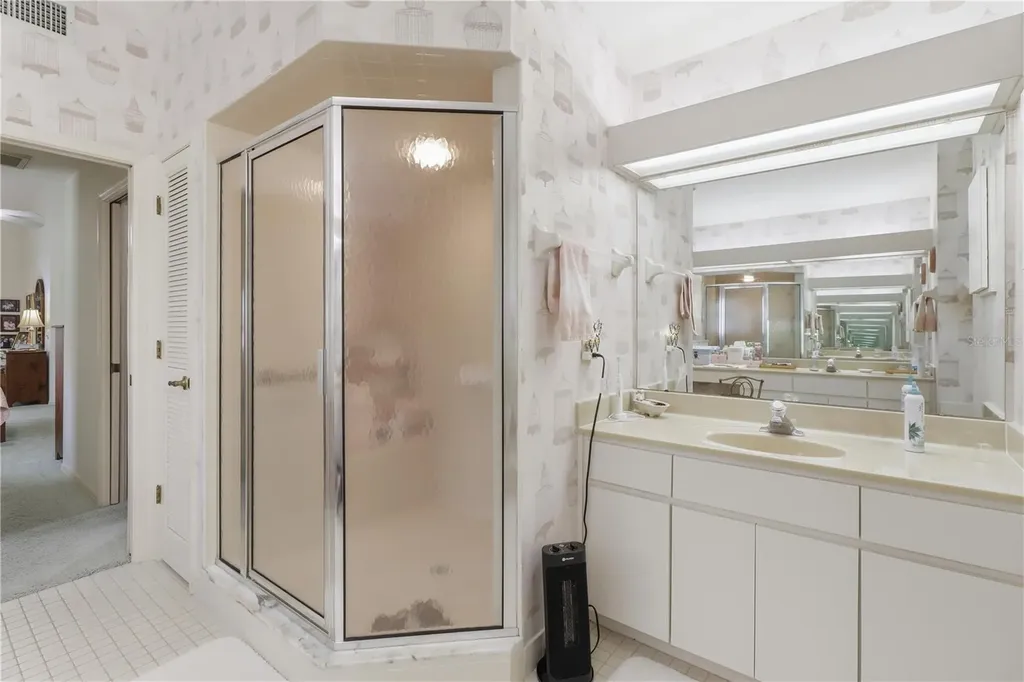 6129 N Whispering Oak Loop Beverly Hills FL 34465