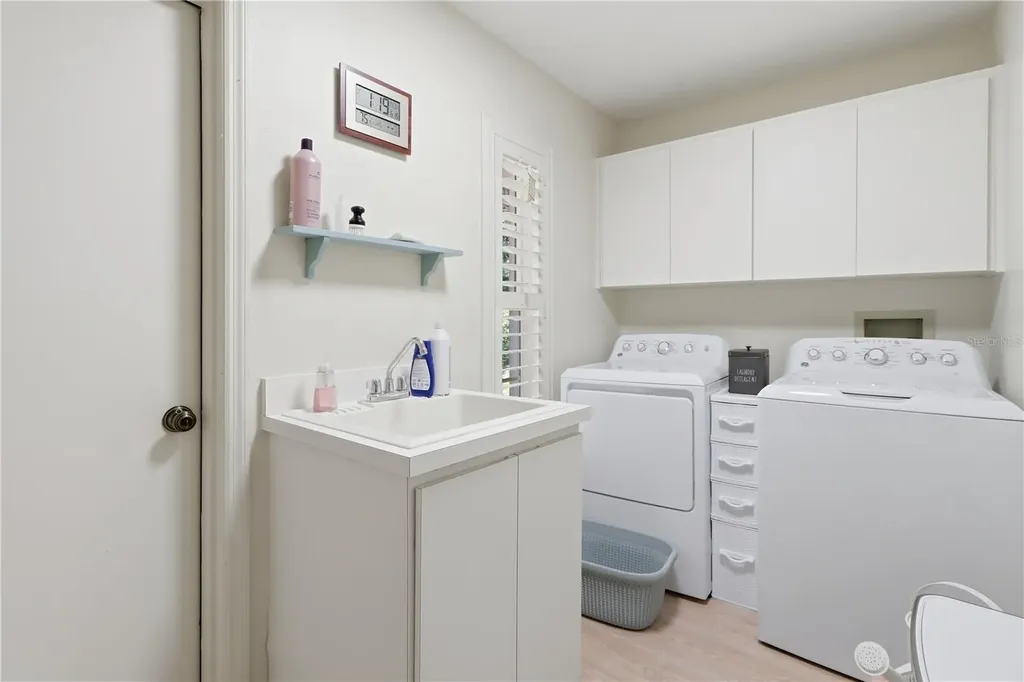 6129 N Whispering Oak Loop Beverly Hills FL 34465