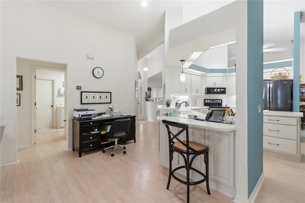 6129 N Whispering Oak Loop Beverly Hills FL 34465