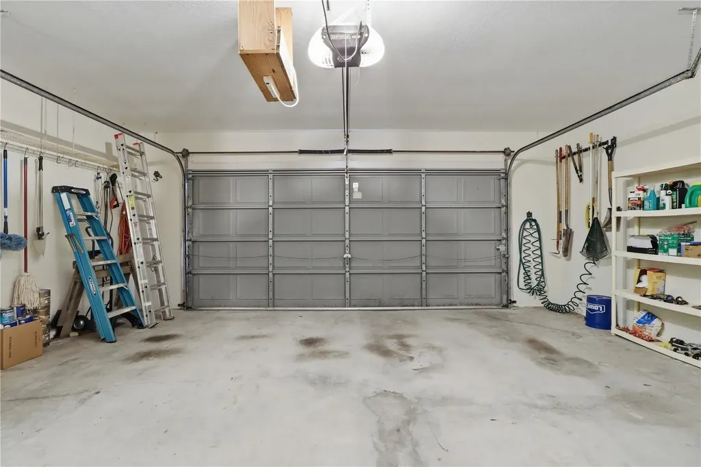 6129 N Whispering Oak Loop Beverly Hills FL 34465
