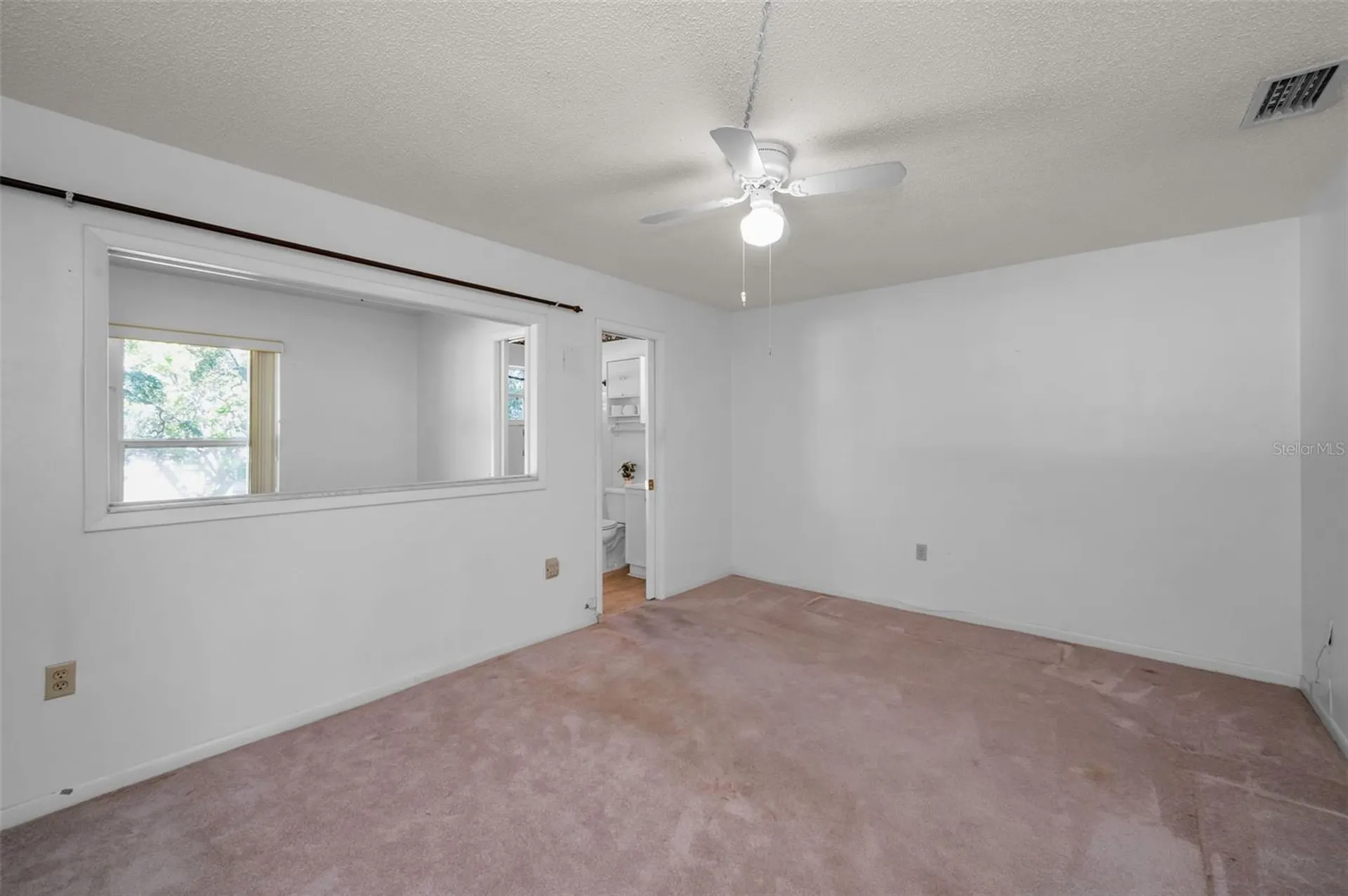 5725 80th Street N St Petersburg FL 33709