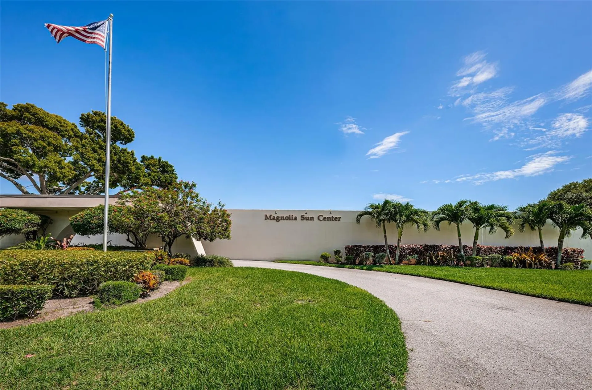 5725 80th Street N St Petersburg FL 33709