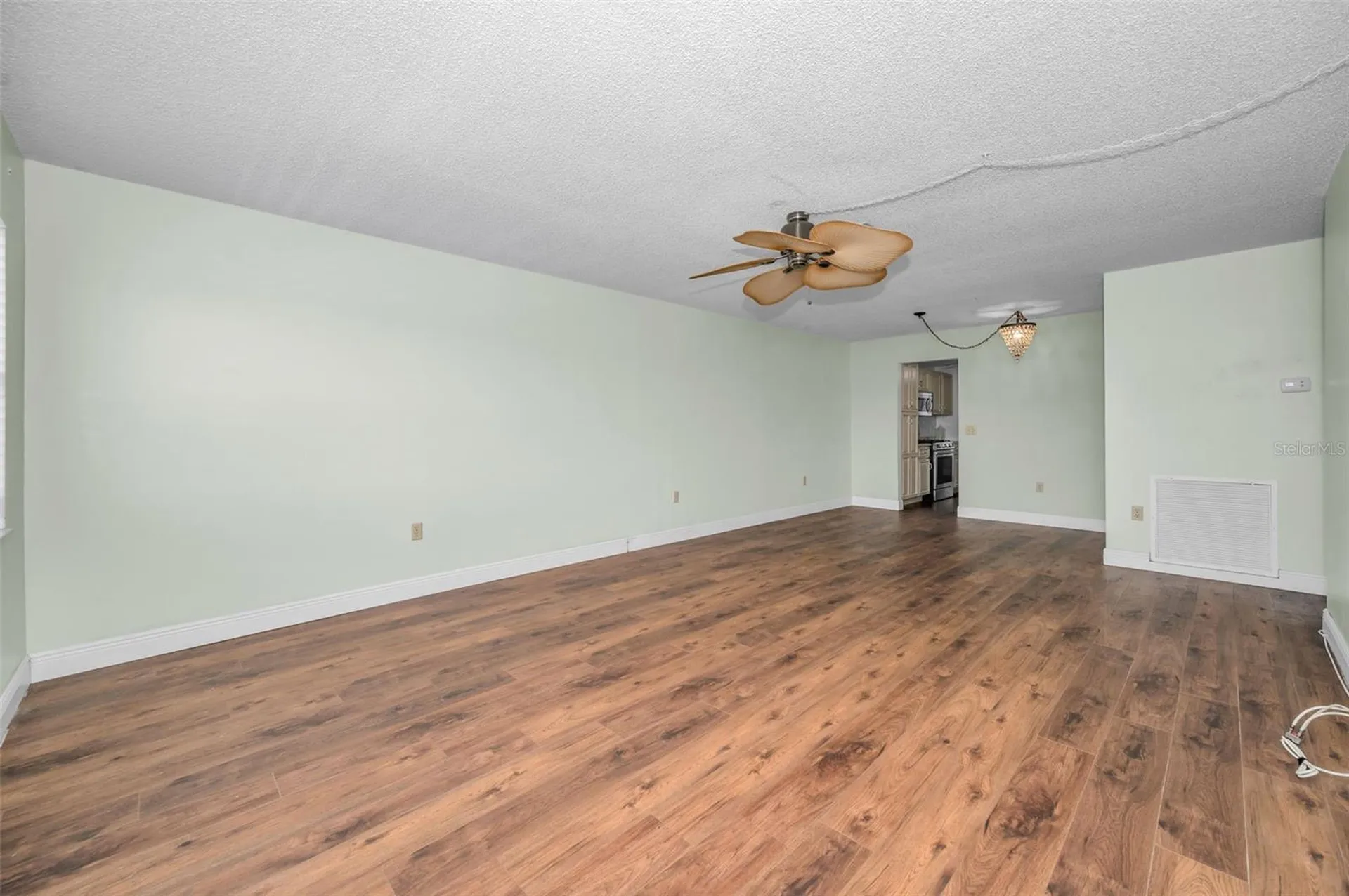 5725 80th Street N St Petersburg FL 33709