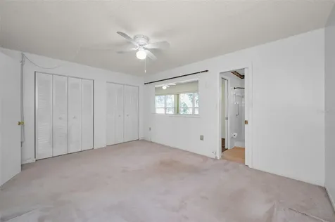 5725 80th Street N St Petersburg FL 33709