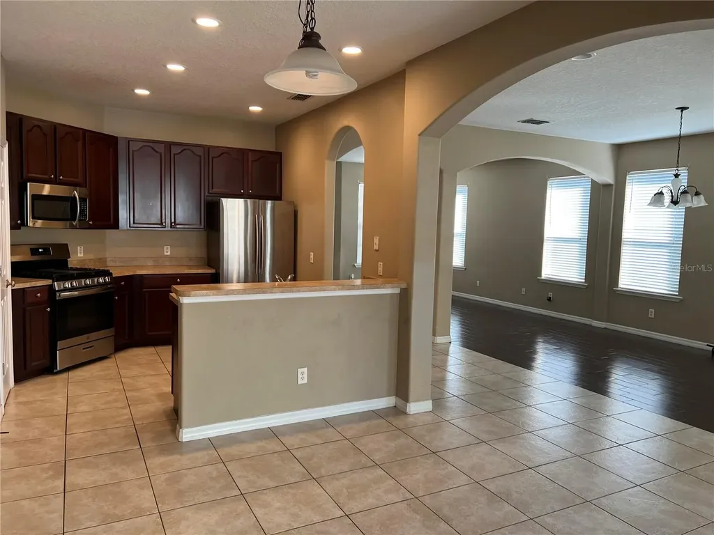 365 James Circle Lake Alfred FL 33850