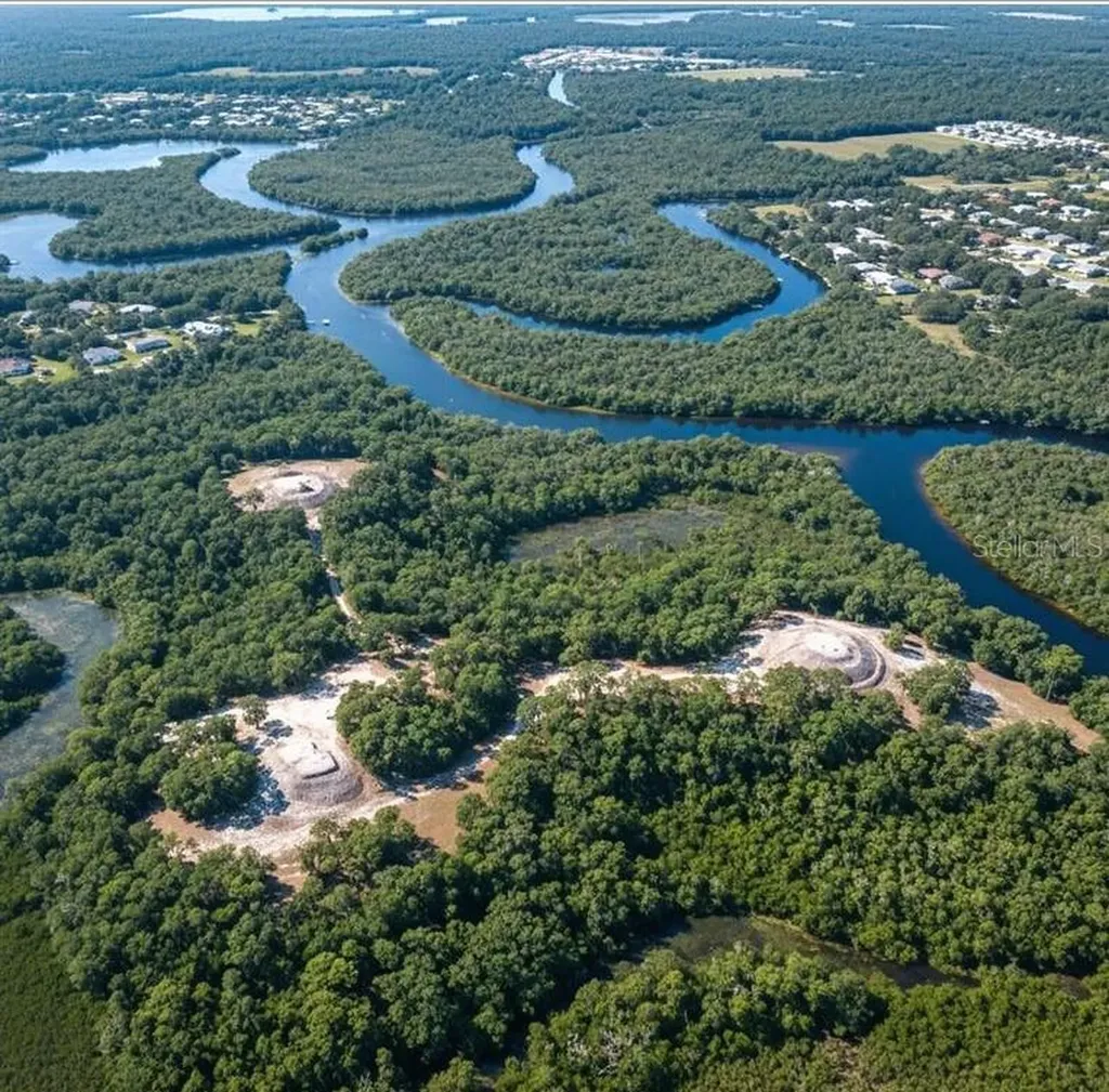 9360 N Ulysses Way Crystal River FL 34428