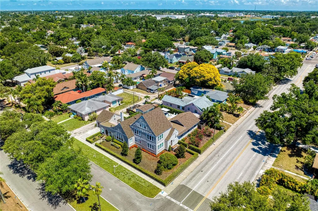 2801 7th Avenue N St Petersburg FL 33713