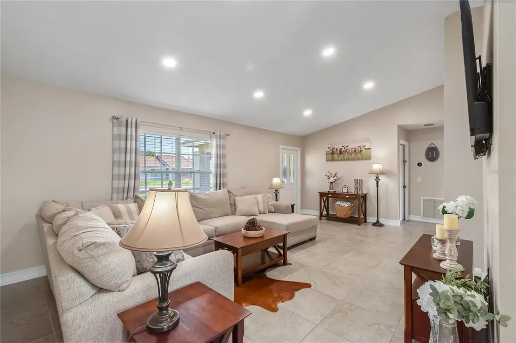 308 Oak Lane Pass Ocala FL 34472