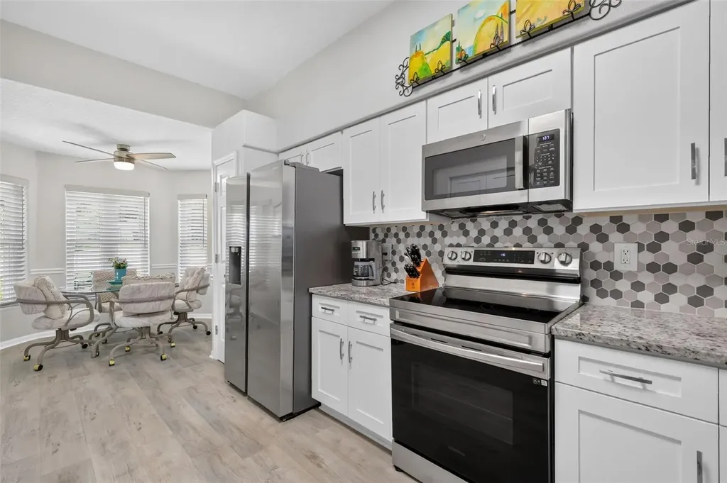 21725 King Richards Way Leesburg FL 34748