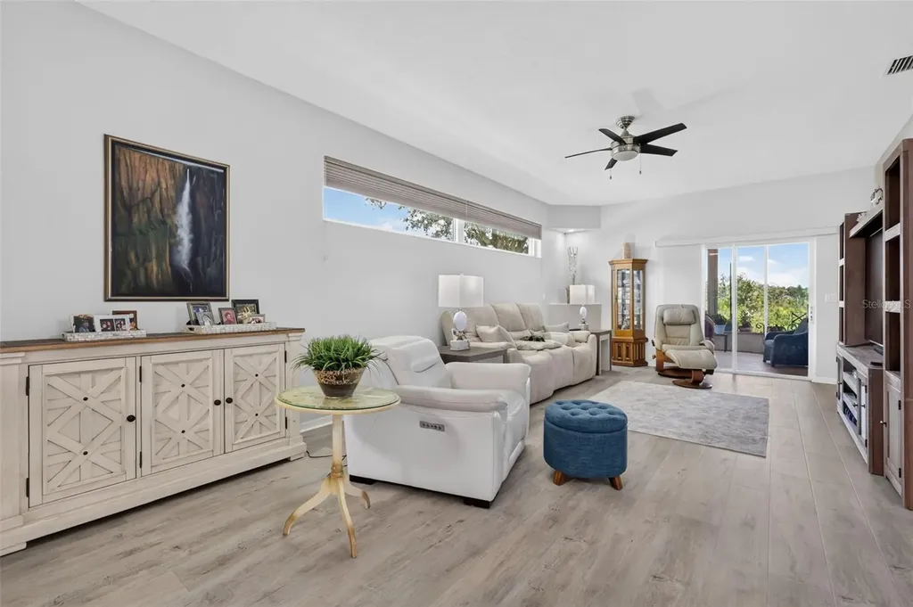 21725 King Richards Way Leesburg FL 34748