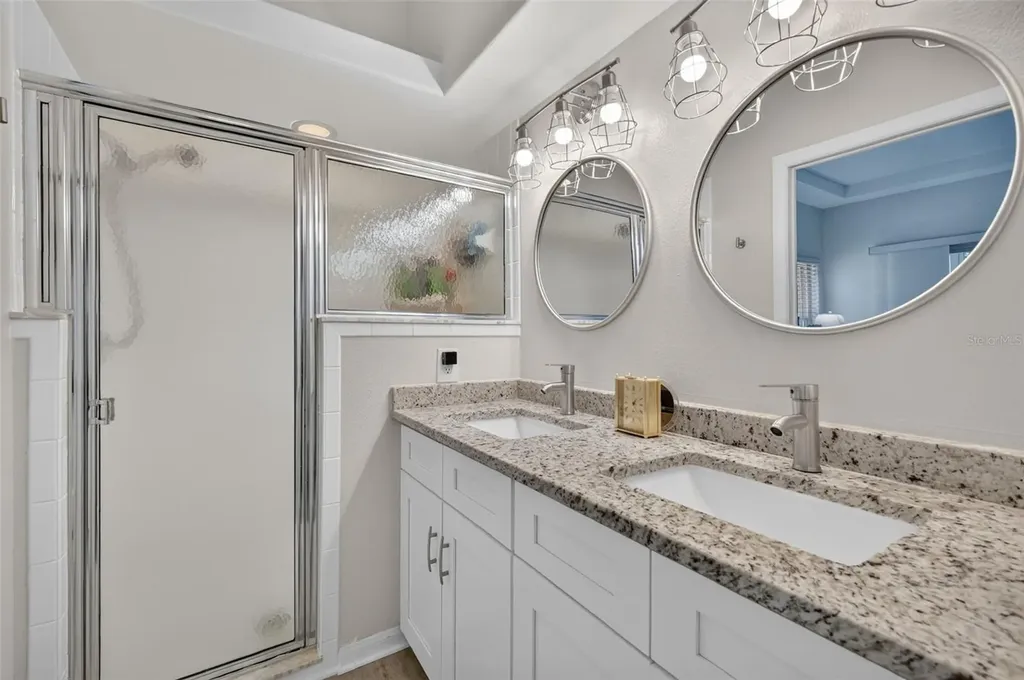 21725 King Richards Way Leesburg FL 34748