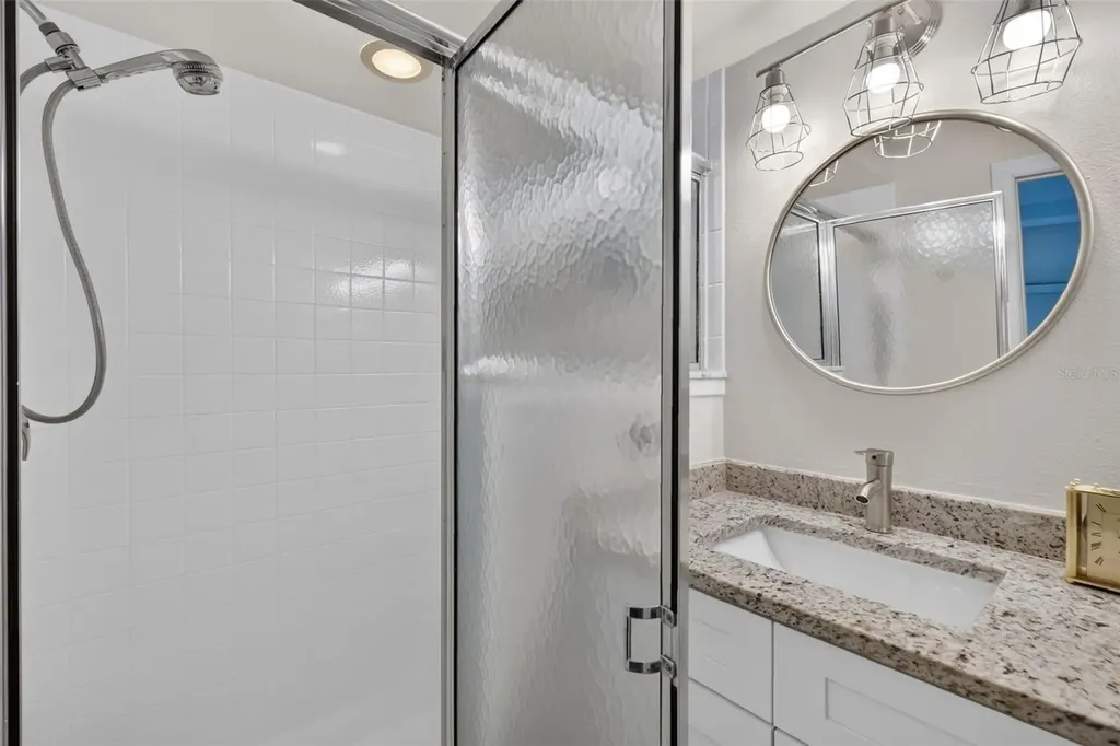 21725 King Richards Way Leesburg FL 34748