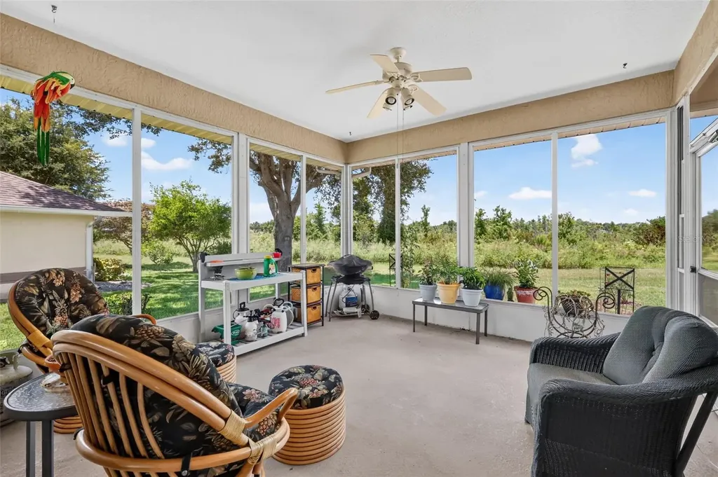 21725 King Richards Way Leesburg FL 34748