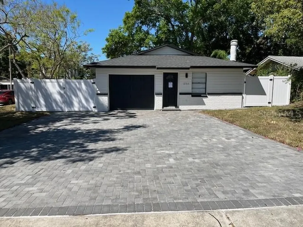 1256 S Bumby Avenue Orlando FL 32806