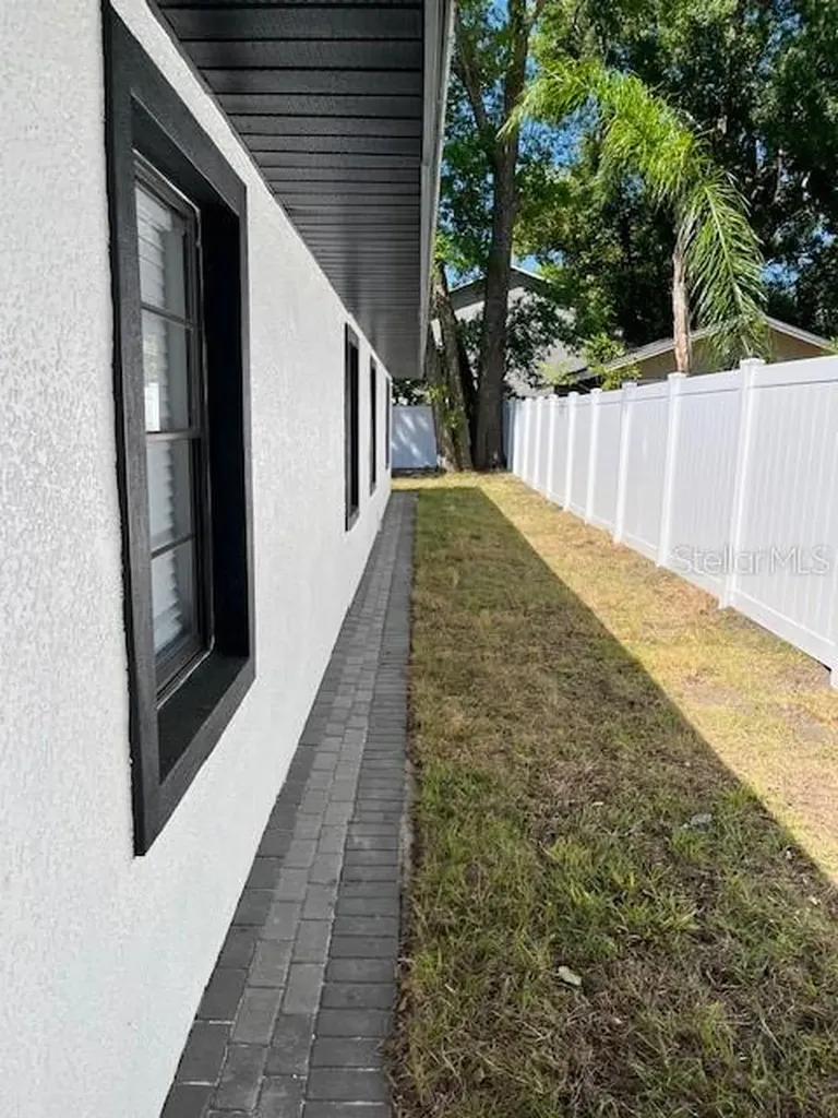 1256 S Bumby Avenue Orlando FL 32806