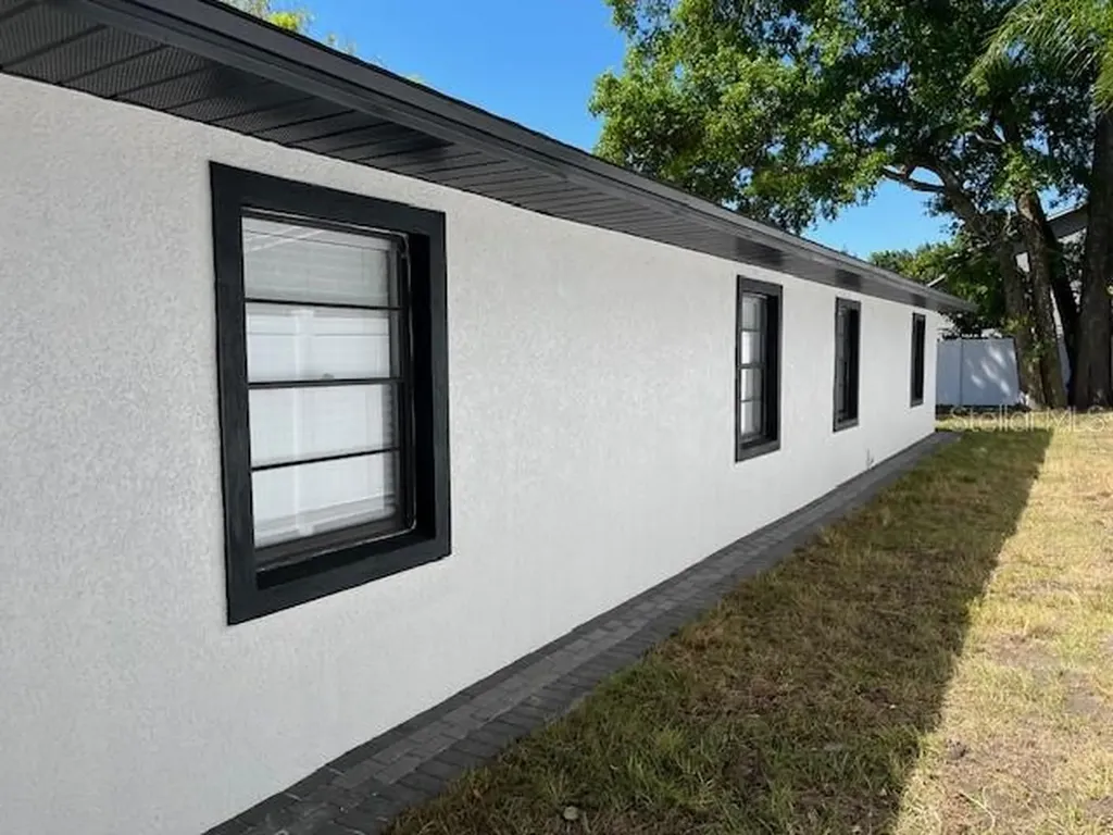 1256 S Bumby Avenue Orlando FL 32806